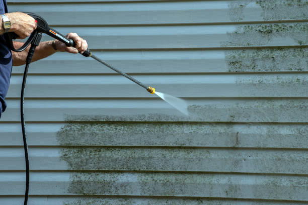 Best Pool Deck Cleaning  in Smithfield, UT